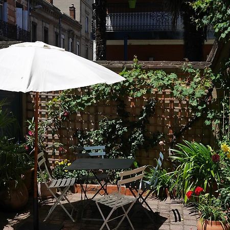 Ferienwohnung Les Loges Des Chalets Toulouse Exterior foto